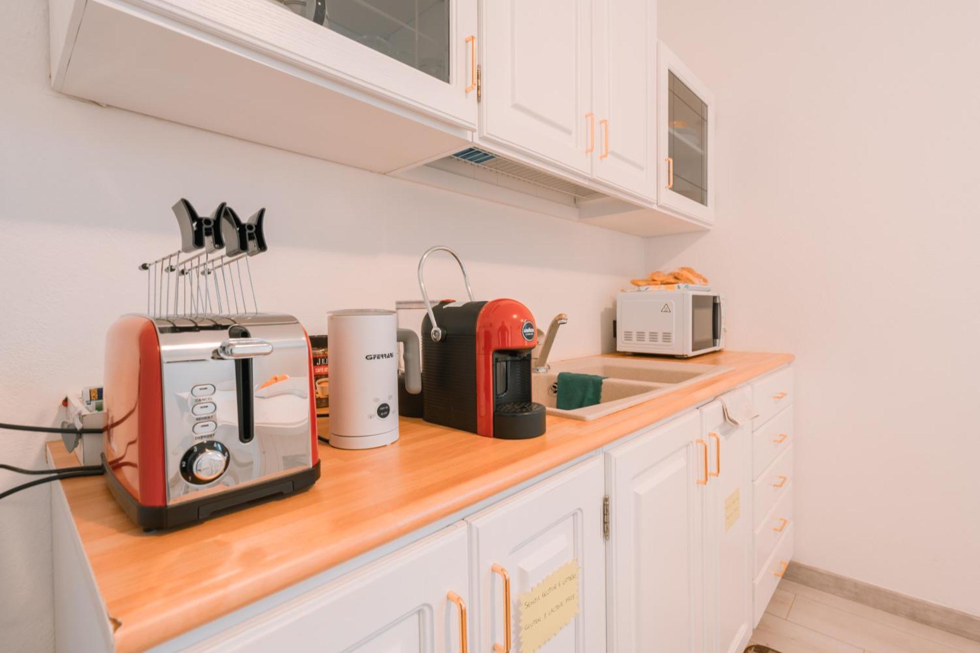 Giobo Rooms シニスコーラ エクステリア 写真